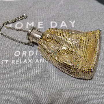 골드 메탈 메쉬 파우치 삼각형 빈티지 파티 백 레어