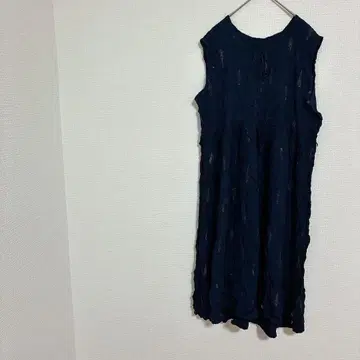 슬리브리스 네이비 원피스 네이비 컬러 잎 스커트 루즈핏