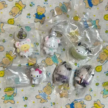 산리오 가챠가챠 폼폼푸딩  포차코