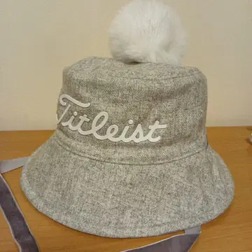 Titleist 그레이 버킷햇 퍼 포함