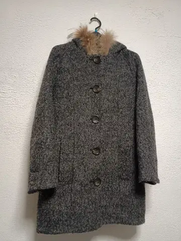 그레이 후드 부착 울 코트 탈부착 퍼 포함