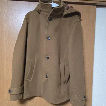 코트 브라운 (후드 탈부착 가능)