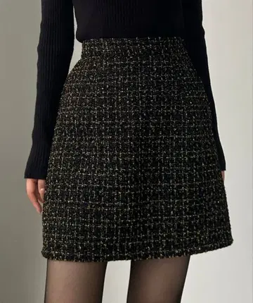라메 팬시 트위드 미니 스커트