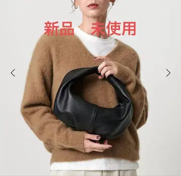 미사용 새상품 뷰티 앤 유스 문 턱 미니 원 숄더백