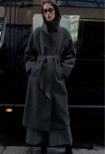 Zara 소프트 하이넥 벨트 롱 코트