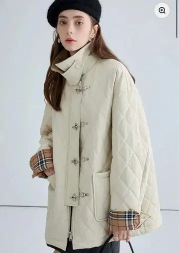 CHIC and THINGS VEGA CHANG 퀼팅 자켓