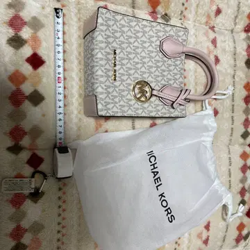 MICHAEL KORS 핸드백