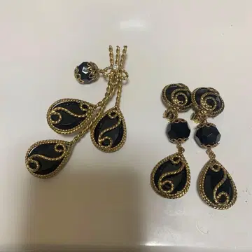 엘레강트한 블랙 드롭형 귀찌와 브로치 세트