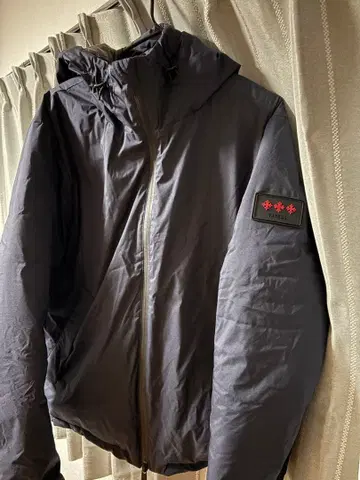 TATRAS 네이비 다운 자켓