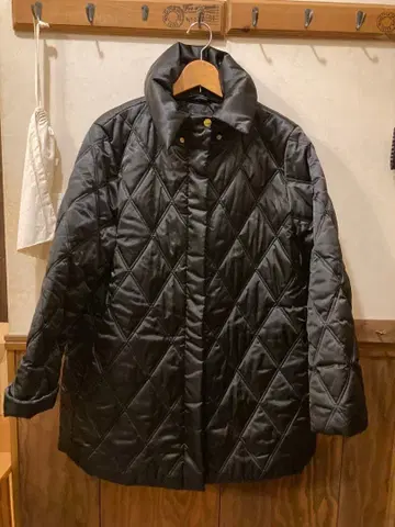 레리안 블랙 다운 자켓 15