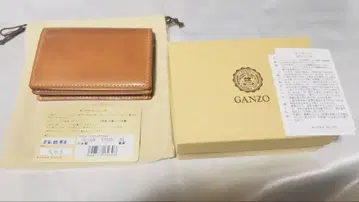 새상품급 GANZO 간조 쉘 코도반2 명함지갑 내추럴