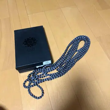 그레이 롱 목걸이 박스 포함