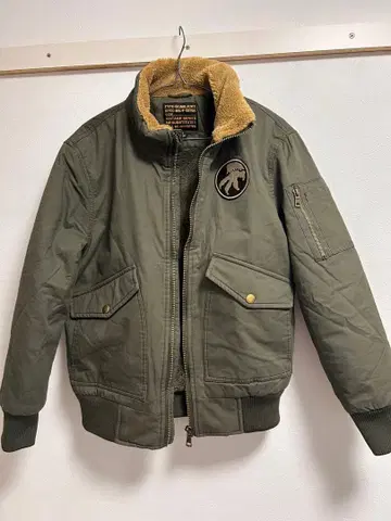 밀리터리 자켓 보아 카라 부착 M