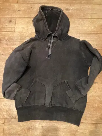 부트 레거스 페이드 블랙 후드티