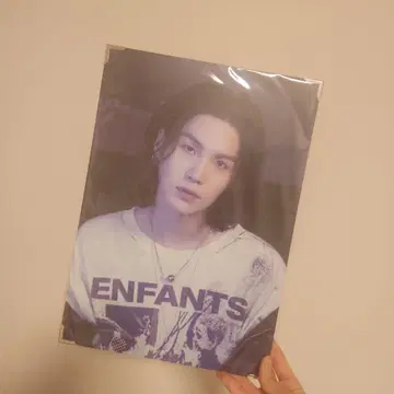 Agust D D-DAY 프리미엄 사진 [ 증정품 포함 ]