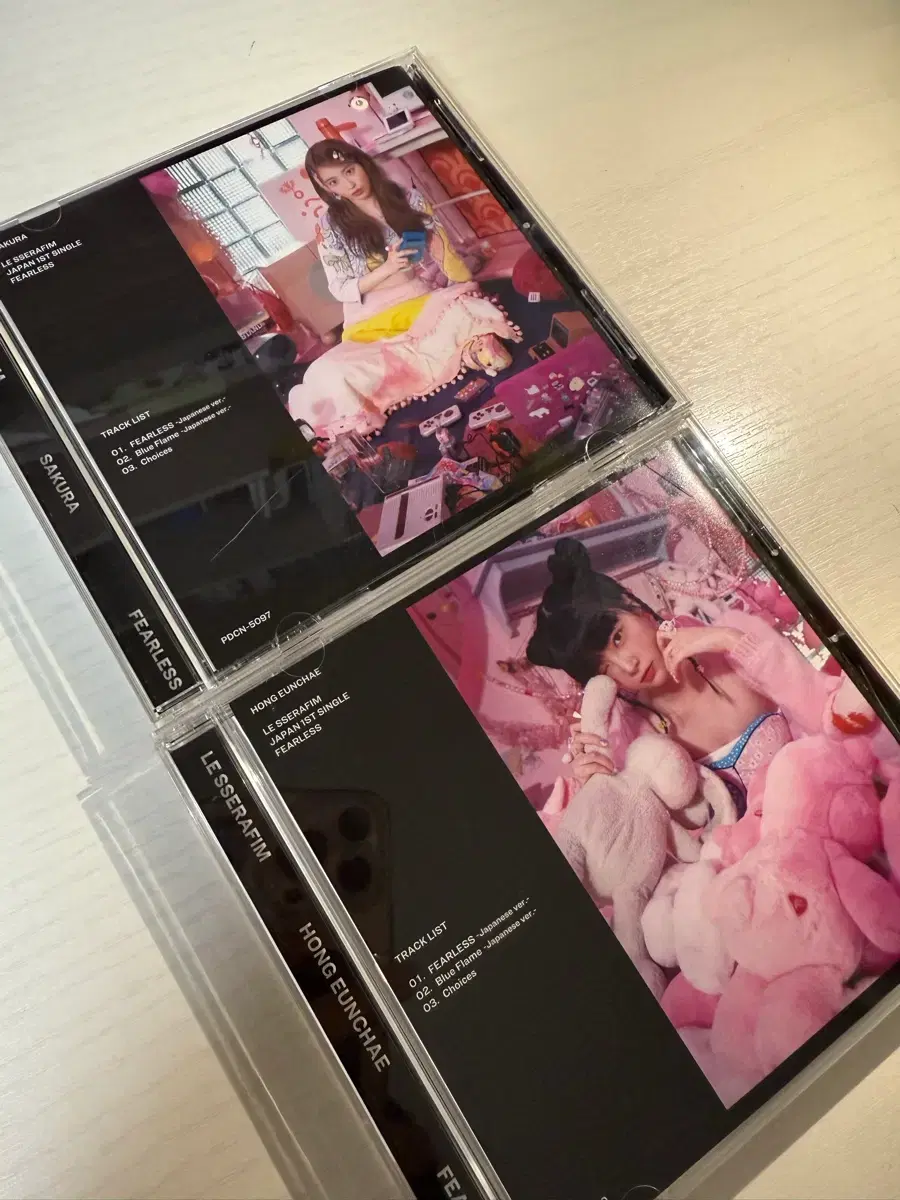 Le Sserafim fearsless Japanese version (Sakura, Hong Eunchae) bulk
