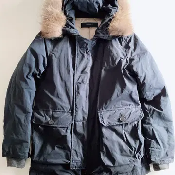 [ 득템 ] 아메리칸 러그 씨 다운 모즈 코트 블랙