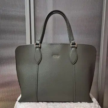 FURLA 비토리아 가죽 토트백