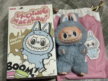 POP MART Exciting Macaron Vinyl Face