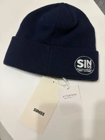 ( 정가 5500엔 ) SINSS 오리지널 로고 니트 캡 네이비