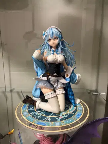 유키하나 라미 1/6 스케일 피규어