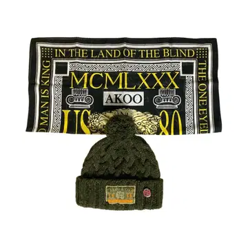 AKOO - 니트 모자 - 반다나