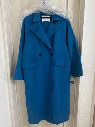 Mila Owen 밀라오웬 서스테나 울 코트