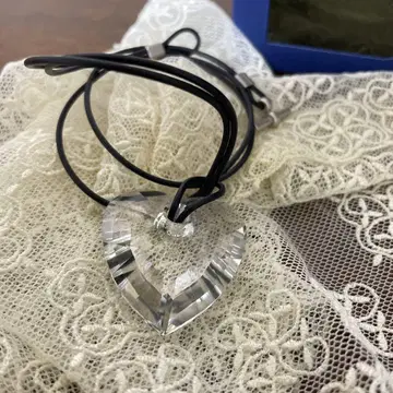 스와로브스키 새상품급 하트형 펜던트 오스트레일리아
