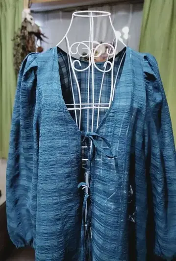 KBF 리본 포함 파랑 롱 상의 가디건. 겉옷. 중고품