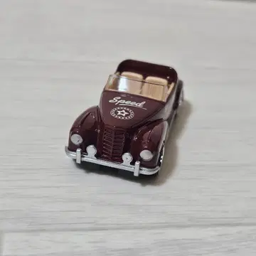 버건디 오픈카 미니카