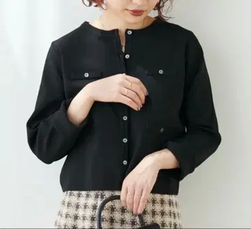 내추럴 쿠튀르 블랙 버튼 가디건