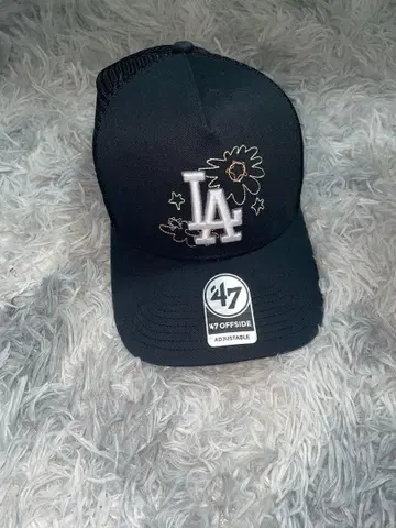 47 OFFSIDE 블랙 캡 LA 로고