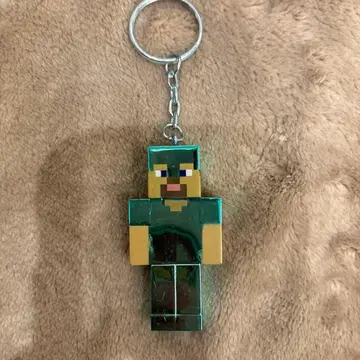 마인크래프트 피규어 키체인 스티브 다이아몬드 장비