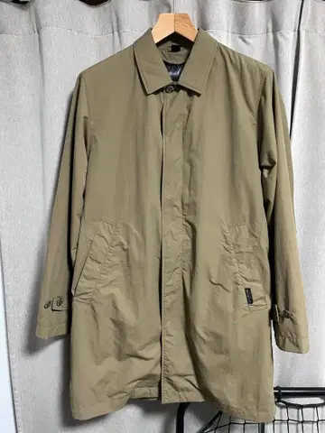 새상품급 중고 mont-bell 몽벨 스텐카라 코트 XL APC