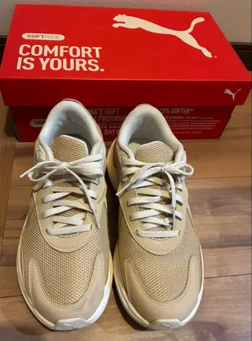 PUMA SOFTRIDE 베이지 스니커즈