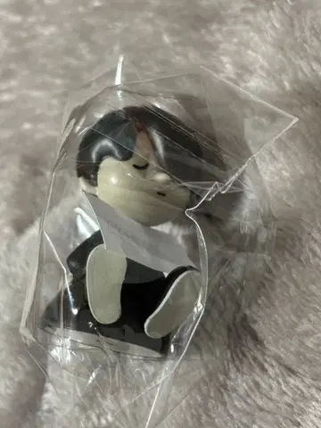 Mrs.GREENAPPLE 팝업 스토어 오오모리 모토키 피규어