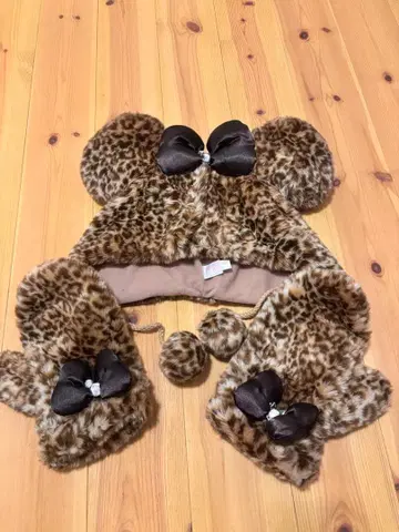 레오파드 무늬 미니 모자와 벙어리장갑 세트