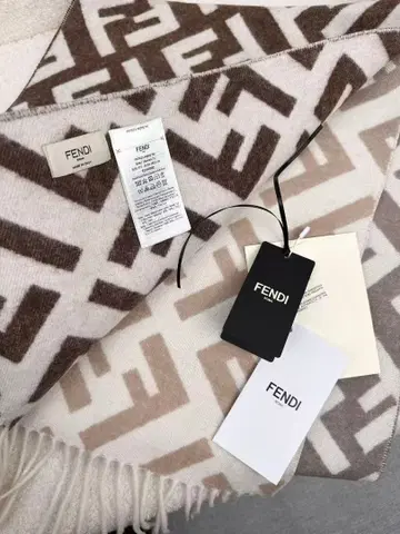 FF 로고 머플러 울 캐시미어**