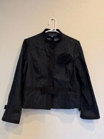 새상품급 M'S GRACY 엠즈 그레이시 데님풍 자켓 코사지