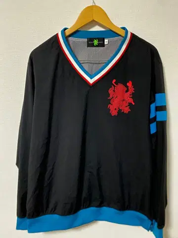 [ 새상품급 ] VIVAHEAT 비바하트 V넥 스니드 52