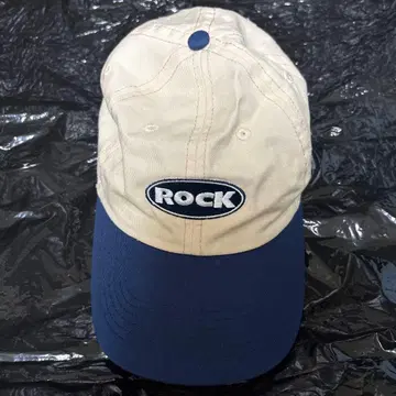 록킨 2023 굿즈 캡