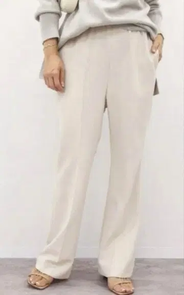 두지엠 클라세 에브리데이 아이라이크 이지 플레어 팬츠