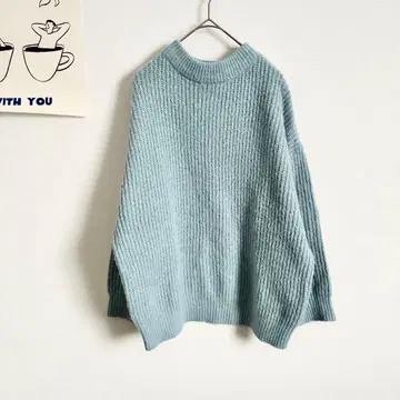 허니서클 로즈 크루넥 긴팔 니트 포근하고 여유로운 실루엣