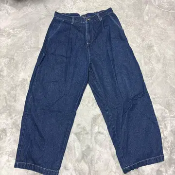 Beno Exclusive Label