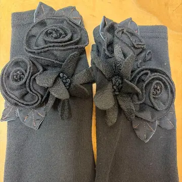 사에라 블랙 꽃 장식 암커버