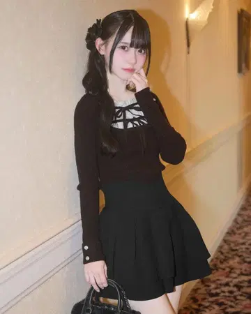 michellMacaron 미셸 마카롱 프릴 리본 리브 상의