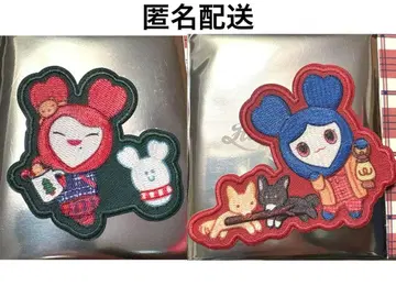 JYP POPUP STORE 2025 TWICE 랜덤 와펜 2개