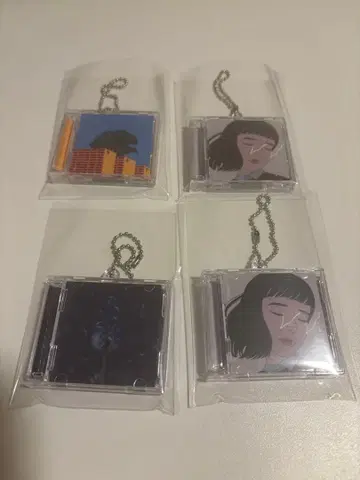 마카로니 연필 회장 한정판 가챠가챠 미니어처 CD풍 키링 세트 4개