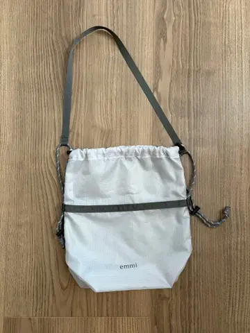 emmi 사코슈 숄더백