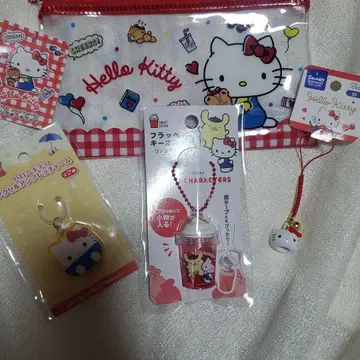 헬로키티 캐릭터 굿즈 세트